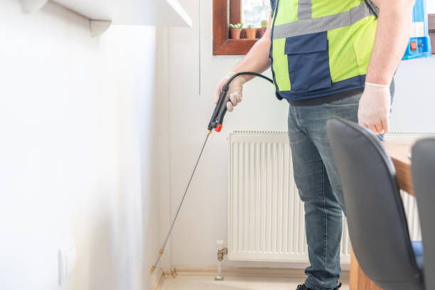 Best Best Pest Control Companies  in Milford City, CT